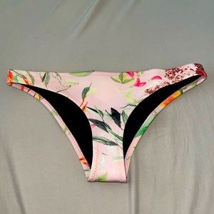 🌺Neoprene Swim Bottoms🌺